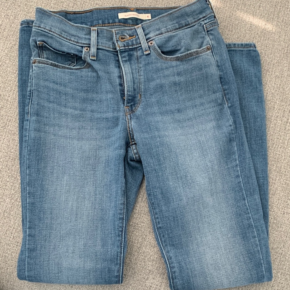 Levi's Light Blue Women's Boot Cut Jeans